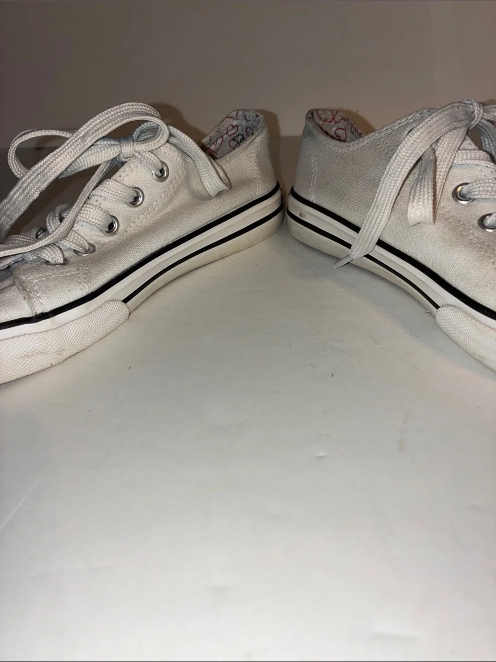 Snoopy, White Canvas Sneakers, Child’s Size 1